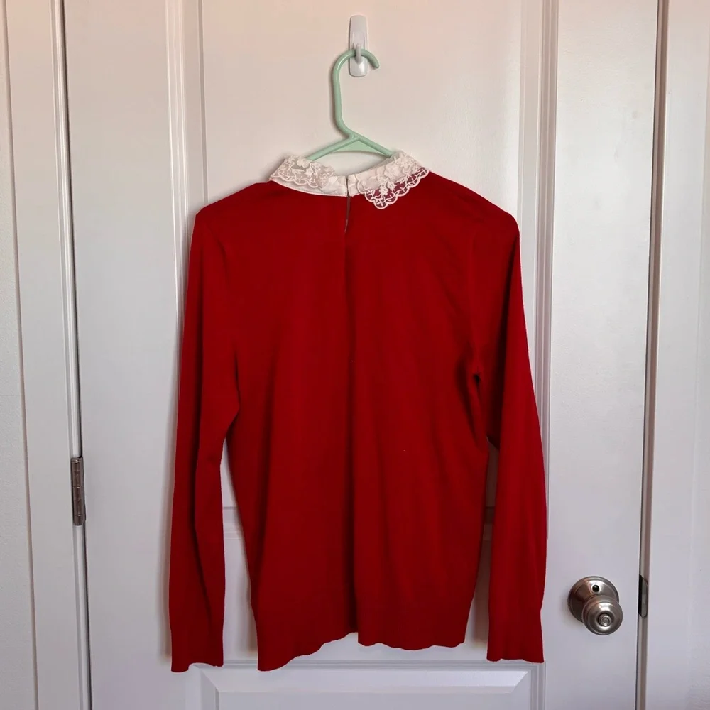 Cable & Gauge Red Sweater Lace Collar - Picture 4 of 4
